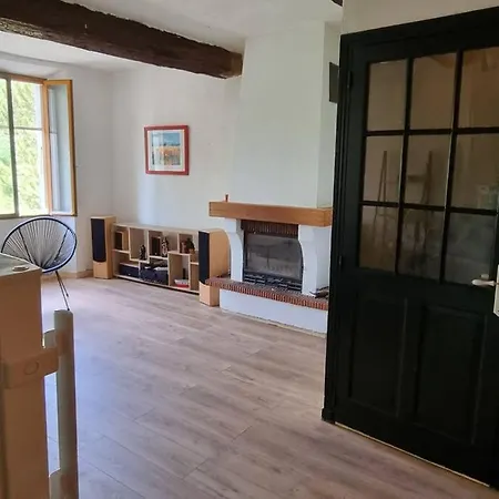 De La Confluence Semesterbostad *